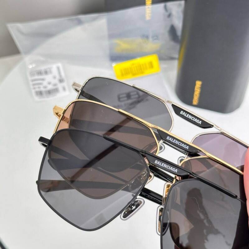 Geometric Metal Sunglasses