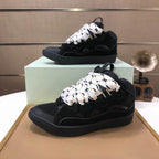 Viral Lace Black Sneakers