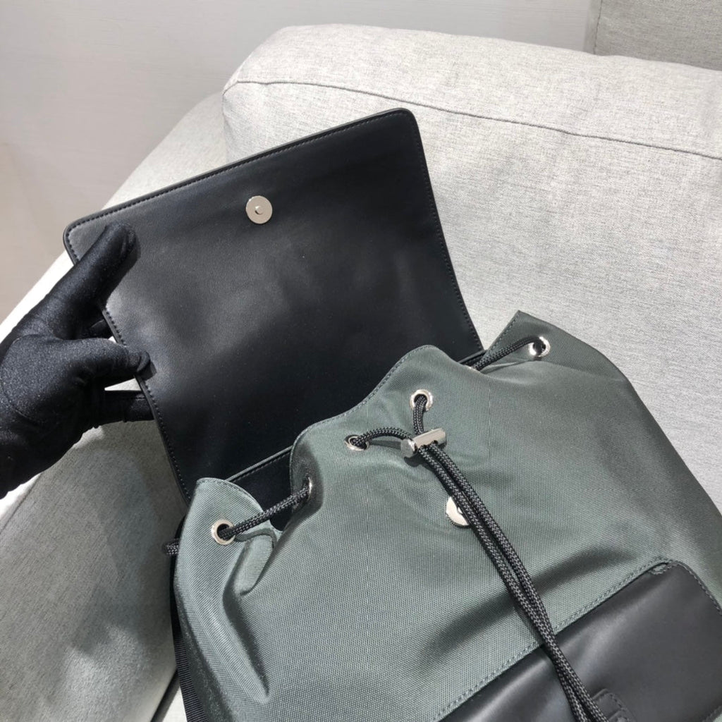 Men’s Casual Backpack