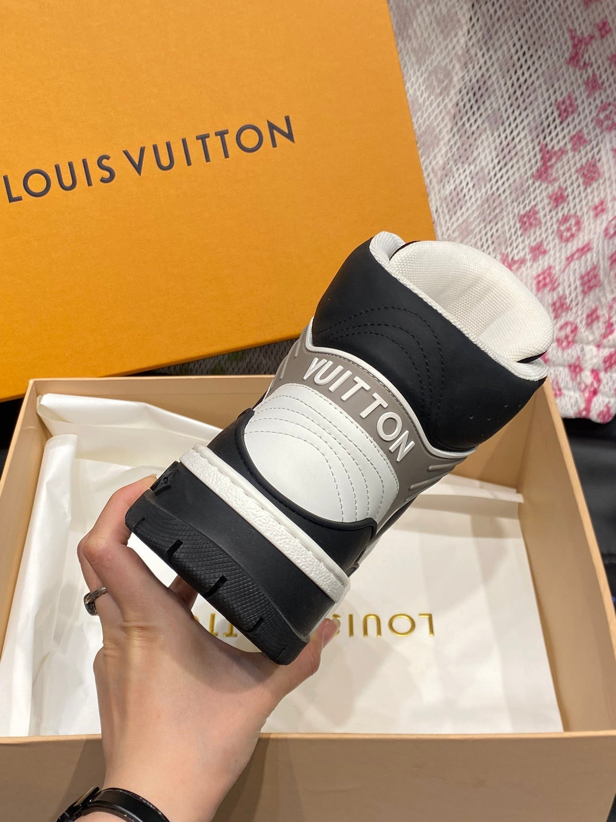 Premium High-Top Trainers